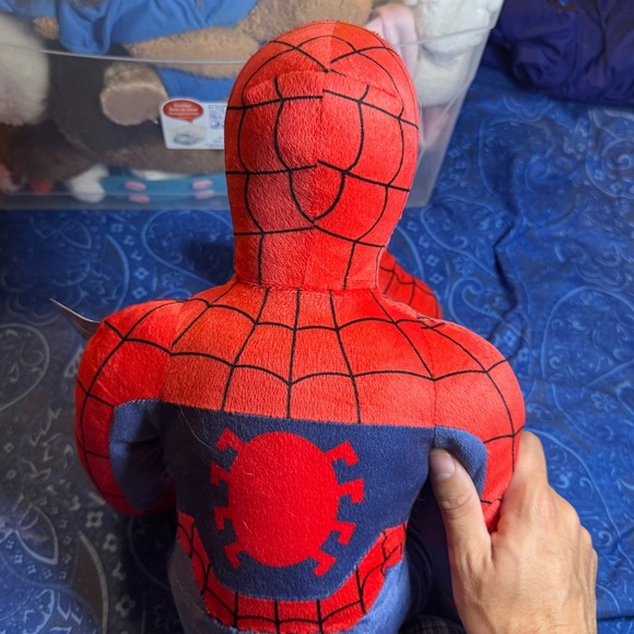 NWT Marvel Spider Man Plush Toy Doll Stuffed Animal Large Collectible Pillow 27" - Picture 7 of 10